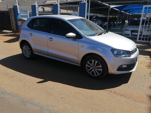 Volkswagen (VW) Polo Vivo 1.6 Hatch Comfortline Tiptronic 5 Door