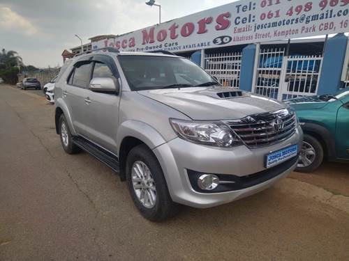 Toyota Fortuner III 2.5 D-4D VNT Raised Body