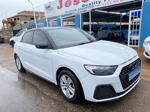 Audi A1 Sportback 1.0 T FSi SE S-tronic