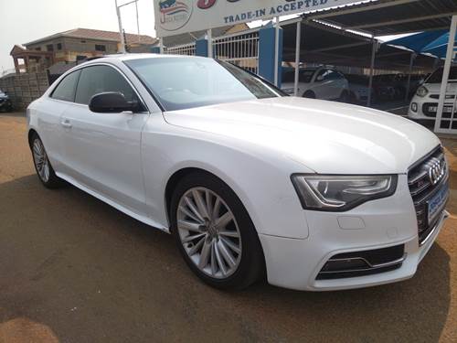 Audi A5 2.0 T FSi S-tronic