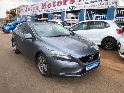 Volvo V40 Cross Country D3 Insciption Geartronic 