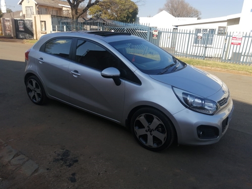 Kia Rio V 1.4 TEC Hatch