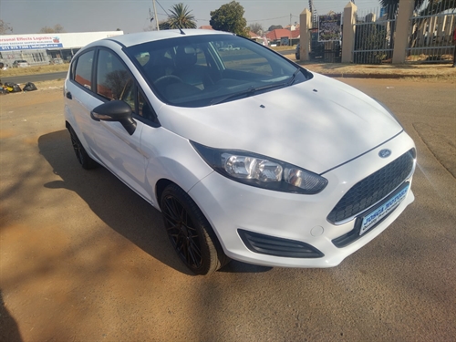 Ford Fiesta 1.0 Ecoboost Ambiente 5 Door