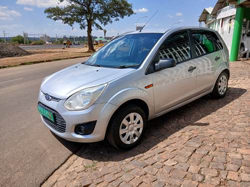 Ford Figo 1.4i Ambiente 5-Door Hatch Back