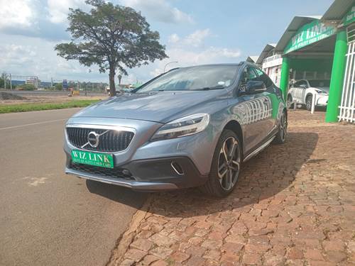 Volvo V40 D3 Momentum Geartronic