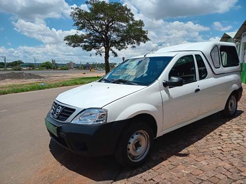 Nissan NP200 1.6 SE