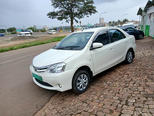 Toyota Etios 1.5 Xi Sedan