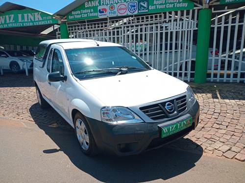 Nissan NP200 1.6i Aircon