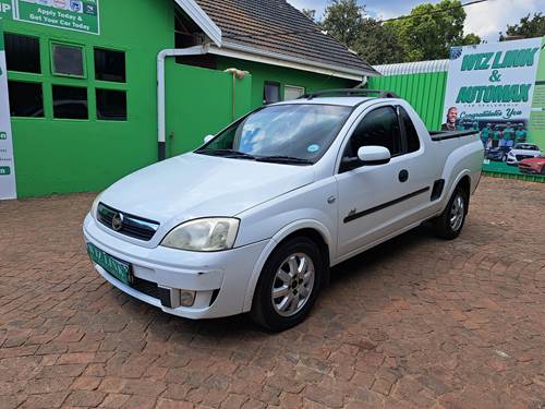 Opel Corsa 1.4 Enjoy 5 Door (74 kW)