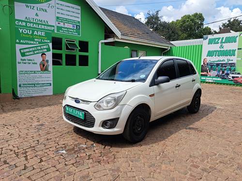 Ford Figo 1.4i Ambiente 5-Door Hatch Back