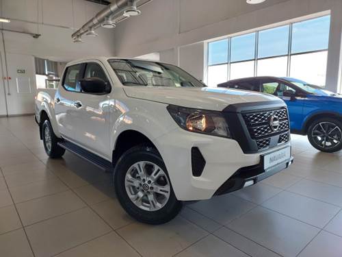 Nissan Navara 2.5 DDTi SE Plus Double Cab 4x4