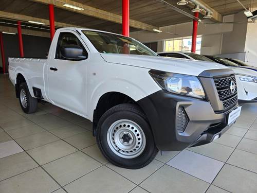 Nissan Navara 2.5 DDTi SE