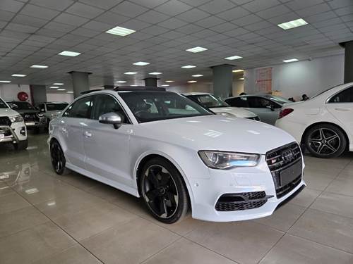 Audi S3 Sportback 2.0 (228 kW) S-tronic