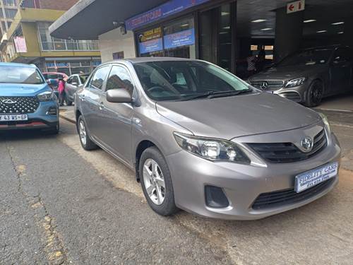 Toyota Corolla 1.6 Quest Plus