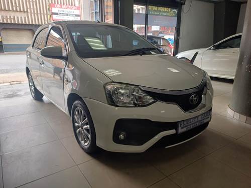 Toyota Etios 1.5 Xs/Sprint 5 Door