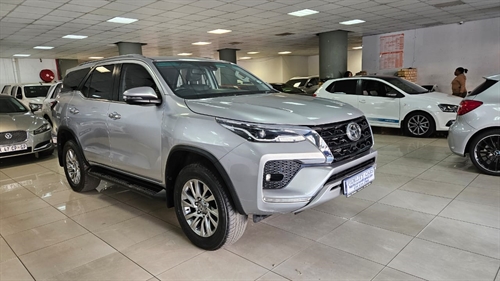 Toyota Fortuner V 2.8 GD-6 VX Auto