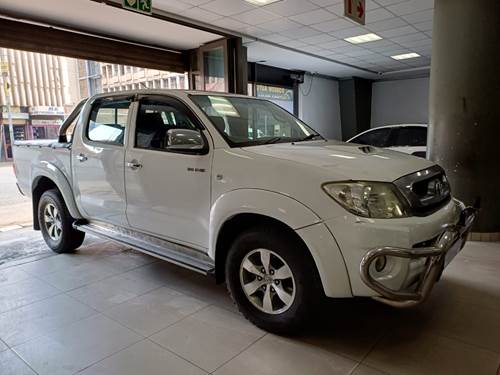 Toyota Hilux ( I) 3.0 D-4D Raider 4X4 Double Cab Auto