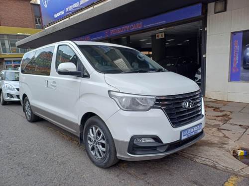 Hyundai H1 2.5 CRDi Elite Auto 12 Seater