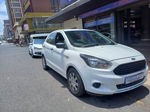 Ford Figo 1.4i Trend 5-Door Hatch Back