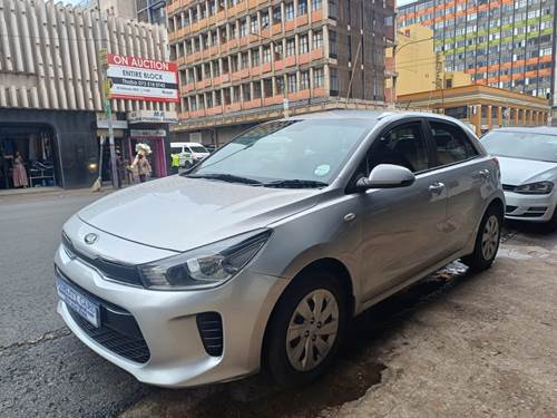 Kia Rio V 1.4 Hatch