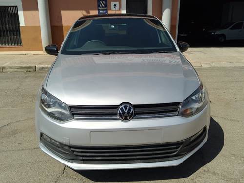 Volkswagen (VW) Polo Vivo 1.6 Hatch Highline 5 Door