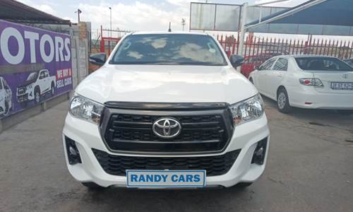 Toyota Hilux 2.8 GD-6 RB Raider Extra Cab Auto 4x4