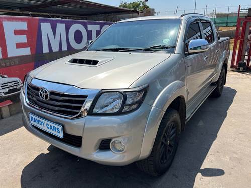 Toyota Hilux ( II) 3.0 D-4D Raider 4X4 Double Cab