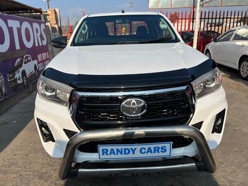 Toyota Hilux 2.4 GD-6 RB SRX Extra Cab 