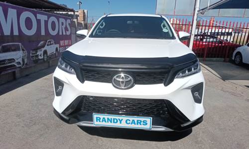 Toyota Fortuner IV 2.4 GD-6 Raised Body Auto