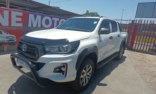 Toyota Hilux 2.8 GD-6 Raider Double Cab 4x2 