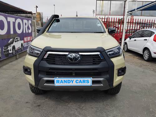 Toyota Hilux 2.4 GD-6 RB SRX Extra Cab Auto