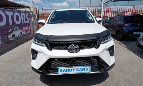 Toyota Fortuner IV 2.8 GD-6 4X4 Auto