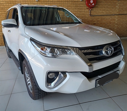 Toyota Fortuner IV 2.4 GD-6 Raised Body Auto