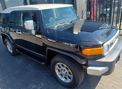 Toyota FJ Cruiser 4.0 V6