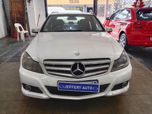 Mercedes Benz C 200 Blue Efficiency Avantgarde 7G-Tronic