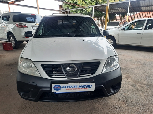 Nissan NP200 1.6i Aircon