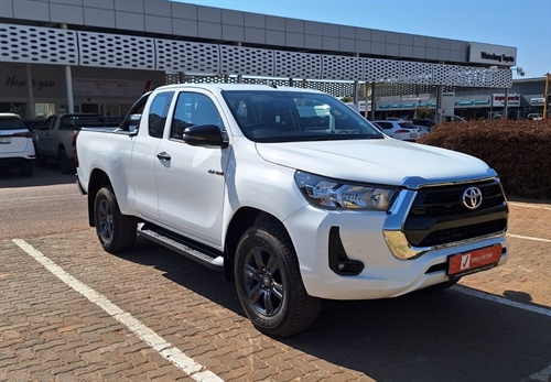 Toyota Hilux 2.4 GD-6 RB Raider Extra Cab