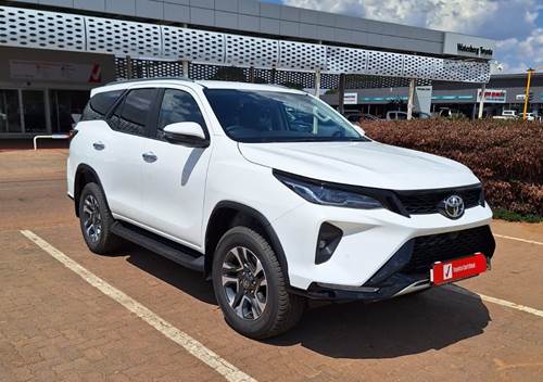 Toyota Fortuner VI 2.4GD-6 Raised Body Auto