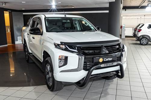 Mitsubishi Triton 2.4 Di-DC Double Cab 4x4