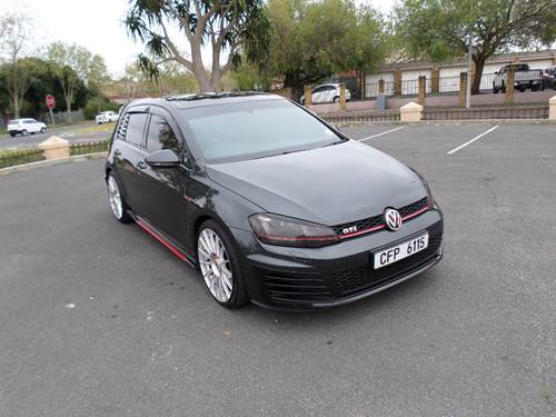 Volkswagen (VW) Golf 7 GTi 2.0 TSi DSG