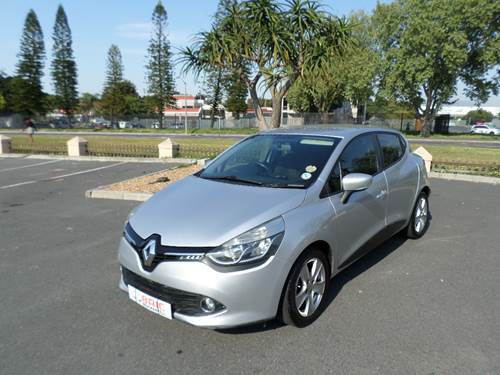 Renault Clio IV 900T (66kW) Expression 5 Door