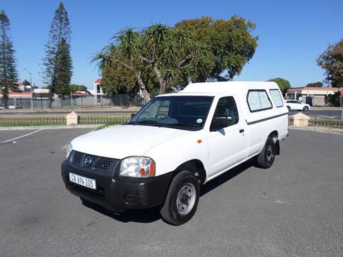 Nissan Hardbody NP300 2.0i LWB Single Cab