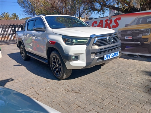 Toyota Hilux 2.8 GD-6 Double Cab Auto 