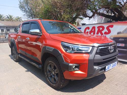 Toyota Hilux 2.8 GD-6 Double Cab Auto 