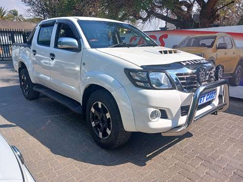 Toyota Hilux (Legend 45) 2.5 R/B Double Cab