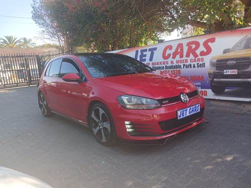 Volkswagen (VW) Golf 6 GTi 2.0 (155 kW) TSi Cabriolet DSG