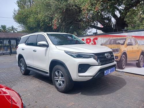 Toyota Fortuner IV 2.4 GD-6 4x4 Auto