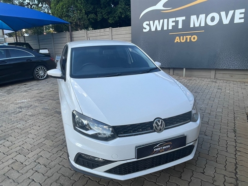 Volkswagen (VW) Polo Sedan 1.6 Comfortline