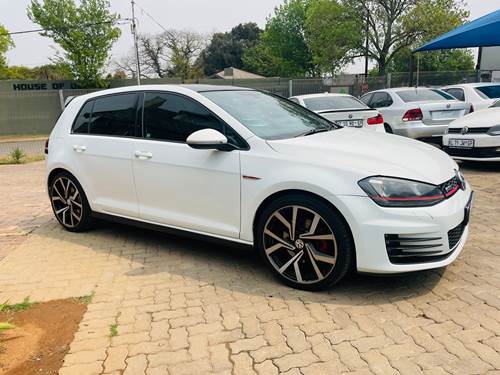 Volkswagen (VW) Golf 7 GTi 2.0 TSi DSG