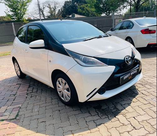 Toyota Aygo 1.0 X-Play